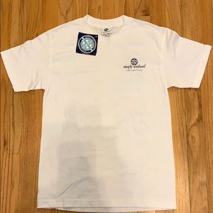 💎 I am selling a white Simply Southern shirt.